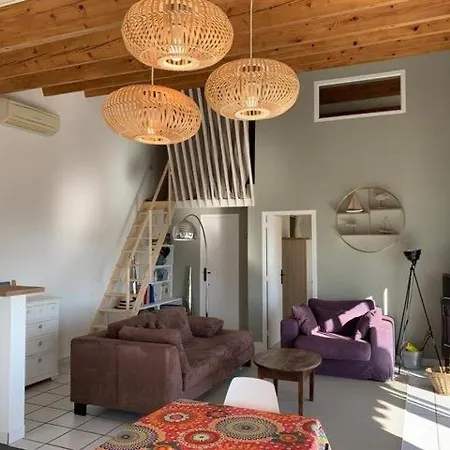 Villa Maison Renovee 3 Avec Piscine Privee - Fr-1-726-7